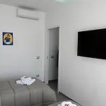 49 Νάπολη