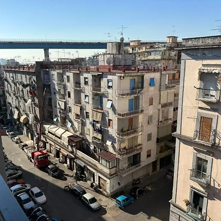 Apartman 49 Nápoly
